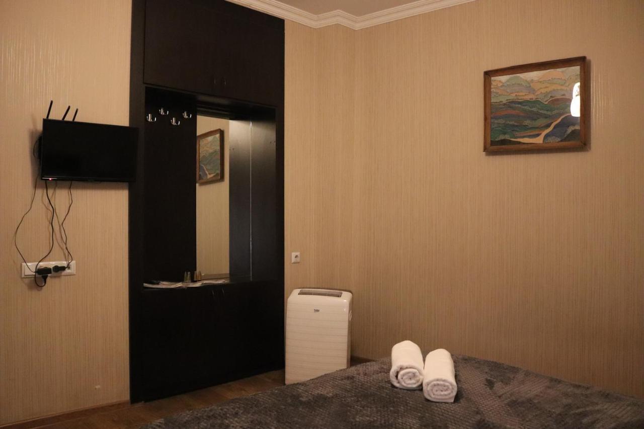 Aivani 8 Tiflis Exterior foto